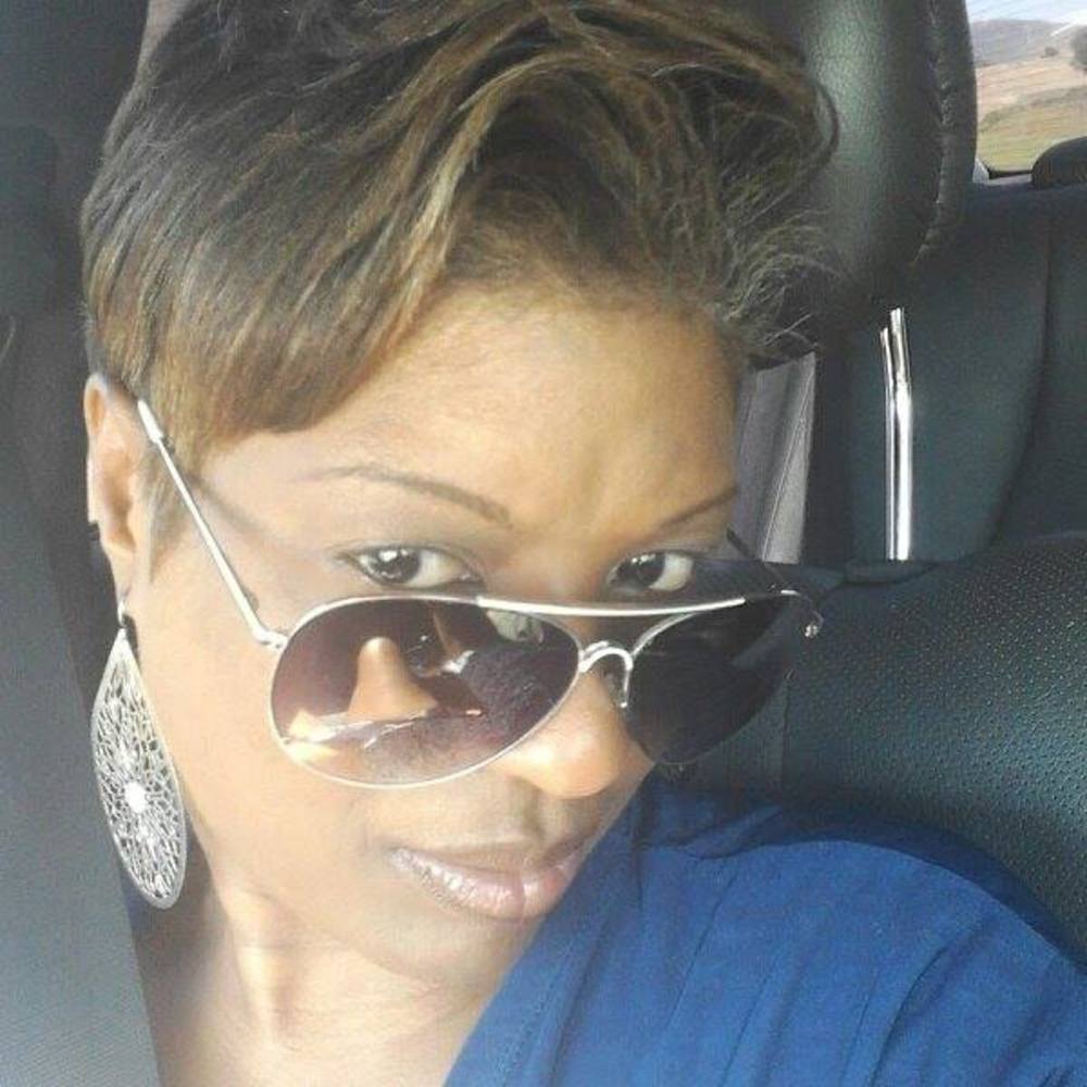 Meet your Posher, Tonya